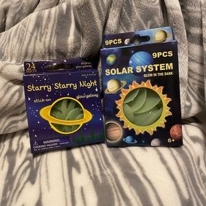 stick-on glow in the dark stars and planets